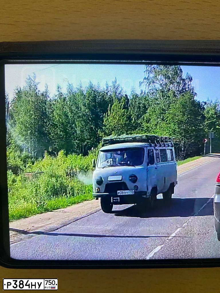 Фото автомобиля UAZ 2206, 2016 — госномер Р384НУ750. Цвет: СЕРЫЙ