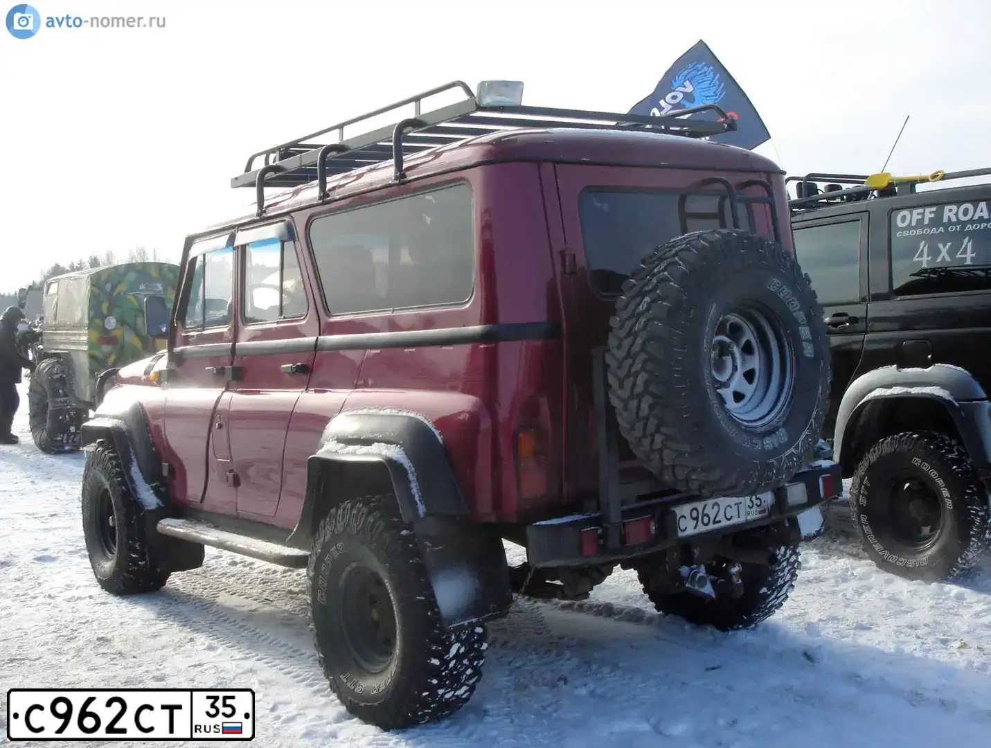 Фото автомобиля UAZ 3159, 2003 — госномер С962СТ35. Цвет: ВИКТОРИЯ-МЕТАЛЛИК