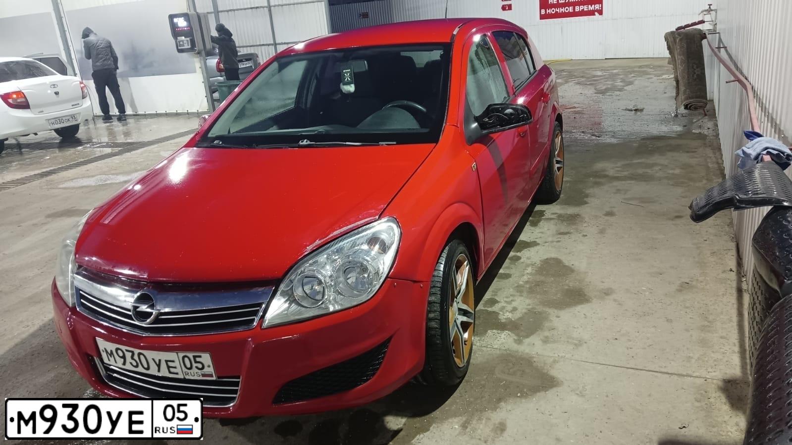 Фото автомобиля OPEL ASTRA, 2007 — госномер В675МО07