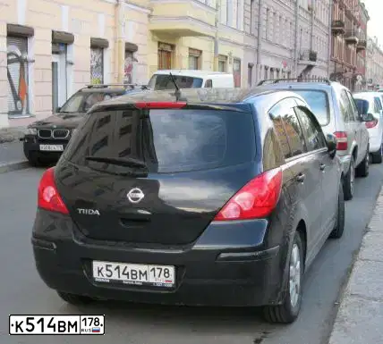 Фото автомобиля NISSAN TIIDA, 2011 — госномер Т140КВ178. Цвет: ЧЕРНЫЙ