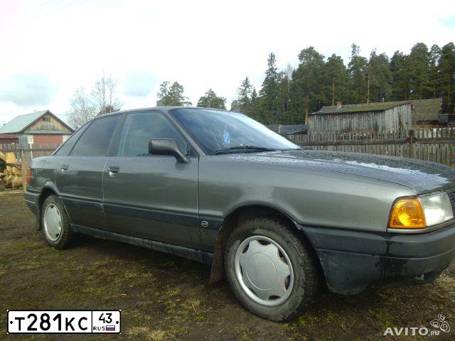 Фото автомобиля AUDI I 80, 1991 — госномер Т281КС43. Цвет: СЕРЫЙ