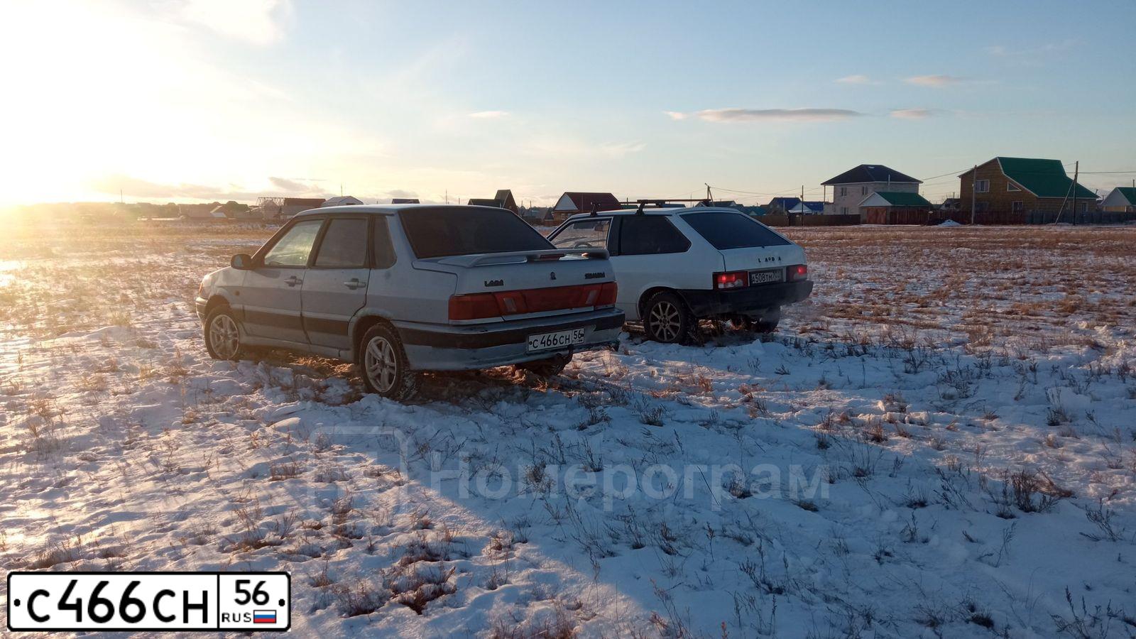 Фото автомобиля LADA 2115 SAMARA, 2004 — госномер С466СН56. Цвет: Серебристо-Желтый