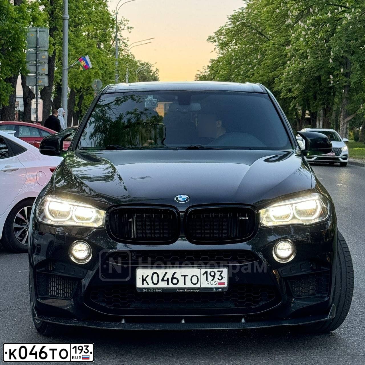 Фото автомобиля BMW X5M, 2017 — госномер А272СК123. Цвет: ЧЕРНЫЙ