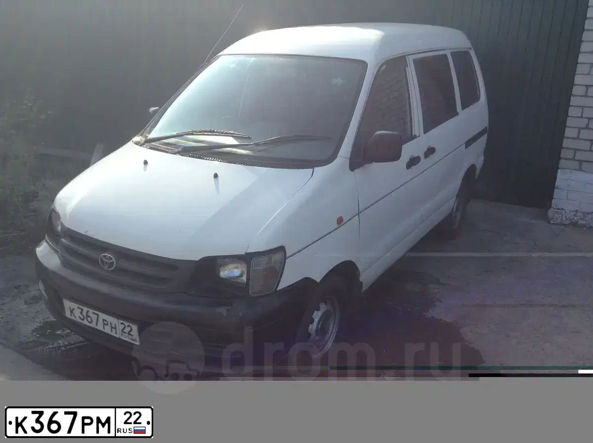 Фото автомобиля LADA 2107, 2004 — госномер К367РМ22. Цвет: СИНЕ-ЗЕЛЕНЫЙ