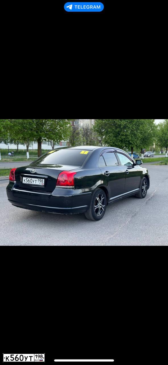 Фото автомобиля TOYOTA AVENSIS, 2006 — госномер К560УТ198. Цвет: ЧЕРНЫЙ