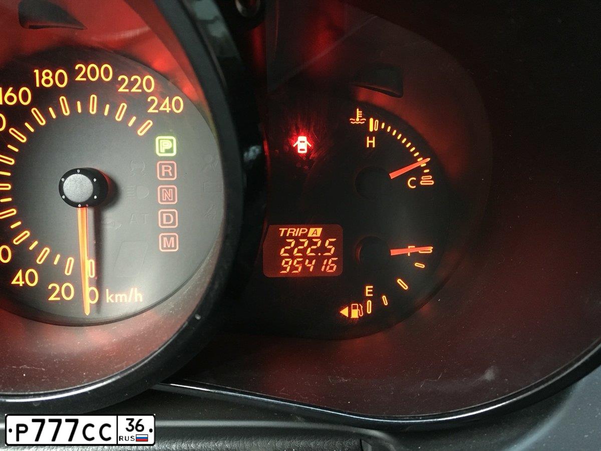 Фото автомобиля VOLKSWAGEN TIGUAN, 2010 — госномер Р777СС36. Цвет: ЧЕРНЫЙ