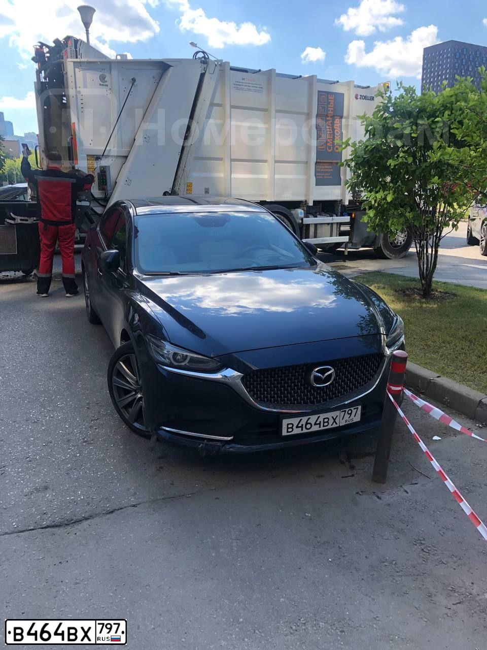 Фото автомобиля MAZDA 6, 2020 — госномер В464ВХ797. Цвет: синий