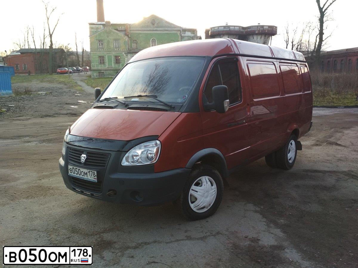 Фото автомобиля GAZ 2705 EL, 2012 — госномер В050ОМ178. Цвет: ОРАНЖЕВЫЙ
