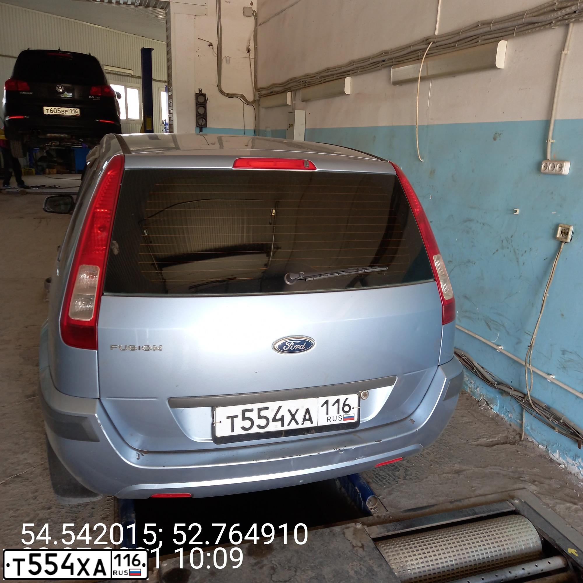 Фото автомобиля FORD FUSION, 2006 — госномер Т554ХА116. Цвет: СЕРО-ГОЛУБОЙ