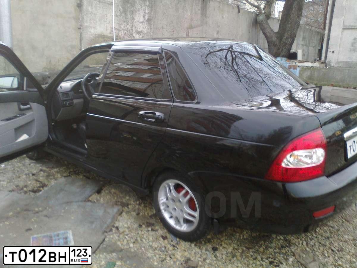 Фото автомобиля LADA 2170 PRIORA, 2008 — госномер Т012ВН123. Цвет: Темно-зеленый