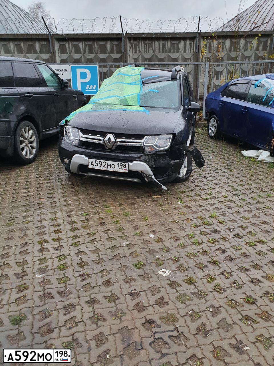 Фото автомобиля RENAULT DUSTER, 2018 — госномер К800АМ147. Цвет: ЧЕРНЫЙ