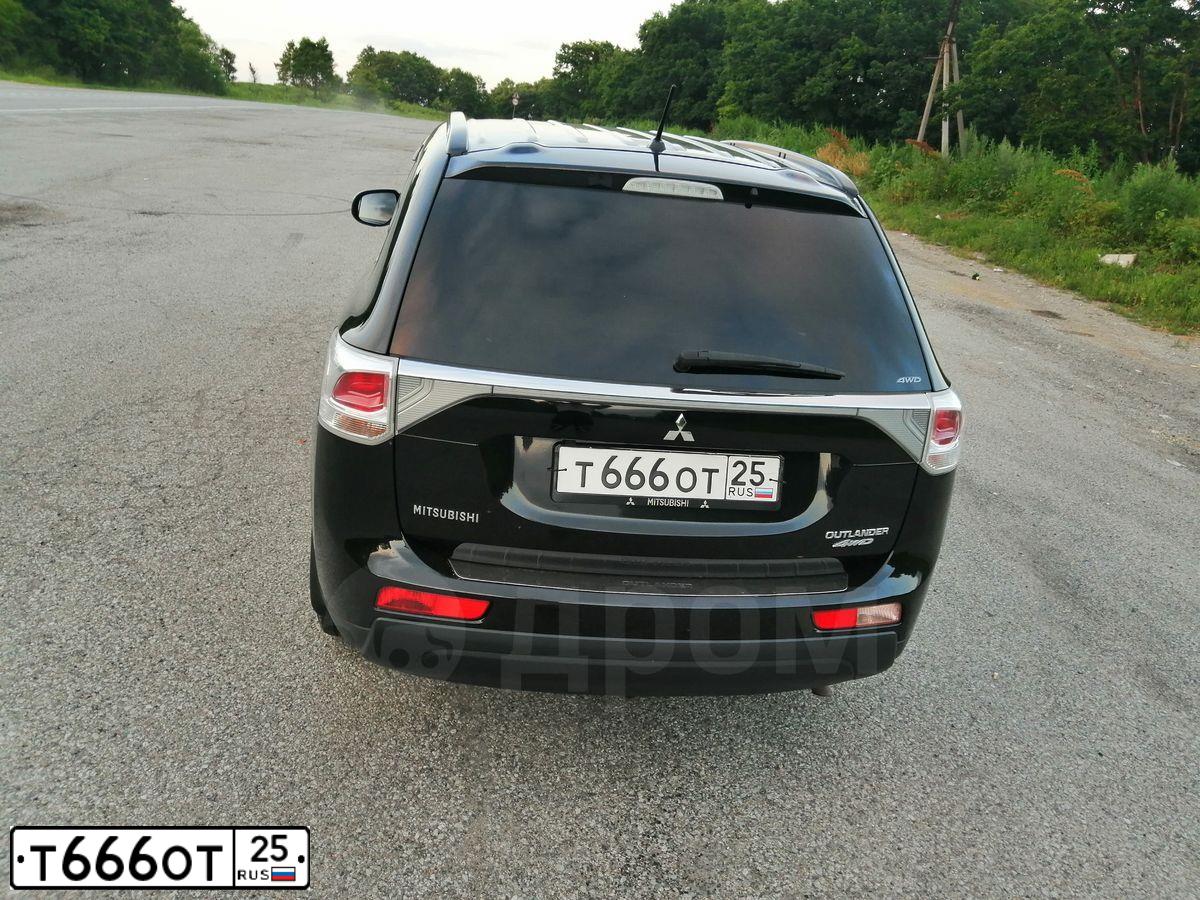 Фото автомобиля MERCEDES M-KLASSE, 2008 — госномер Т666ОТ25. Цвет: ЧЕРНЫЙ