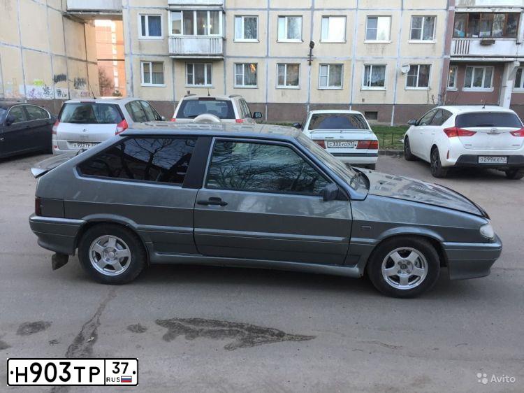 Фото автомобиля RENAULT MEGANE /GRAND/ SCENIC, 2008 — госномер К147ВВ147. Цвет: Серебристый