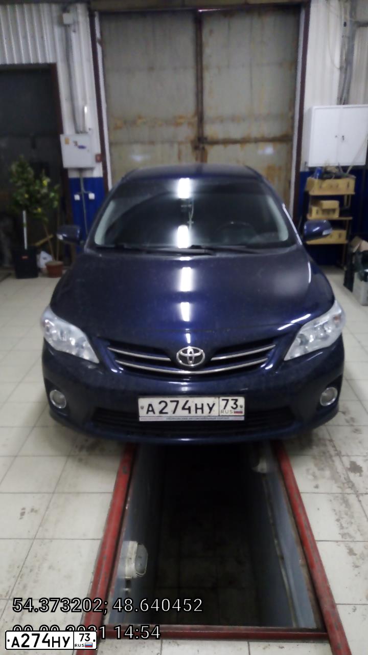 Фото автомобиля TOYOTA COROLLA, 2012 — госномер А274НУ73. Цвет: Темно-синий