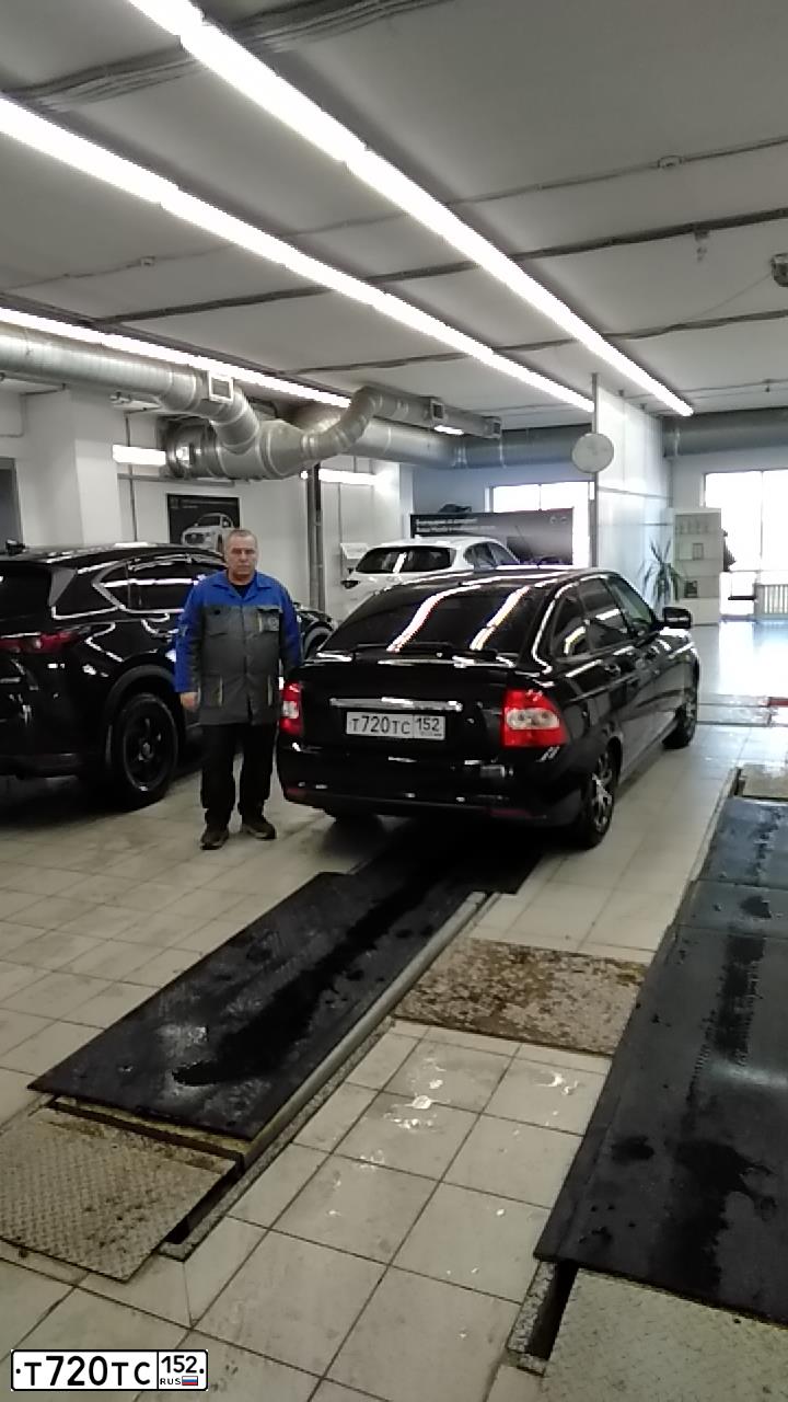 Фото автомобиля LADA 2172 PRIORA, 2012 — госномер С999ОР152. Цвет: СИНЕ-ЧЕРНЫЙ