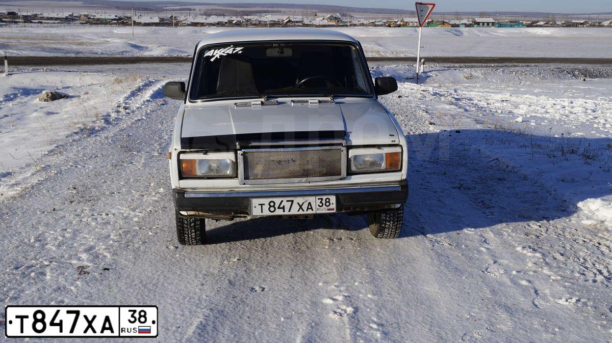 Фото автомобиля LADA 2107, 2007 — госномер Е439СА163. Цвет: ЯРКО-БЕЛЫЙ
