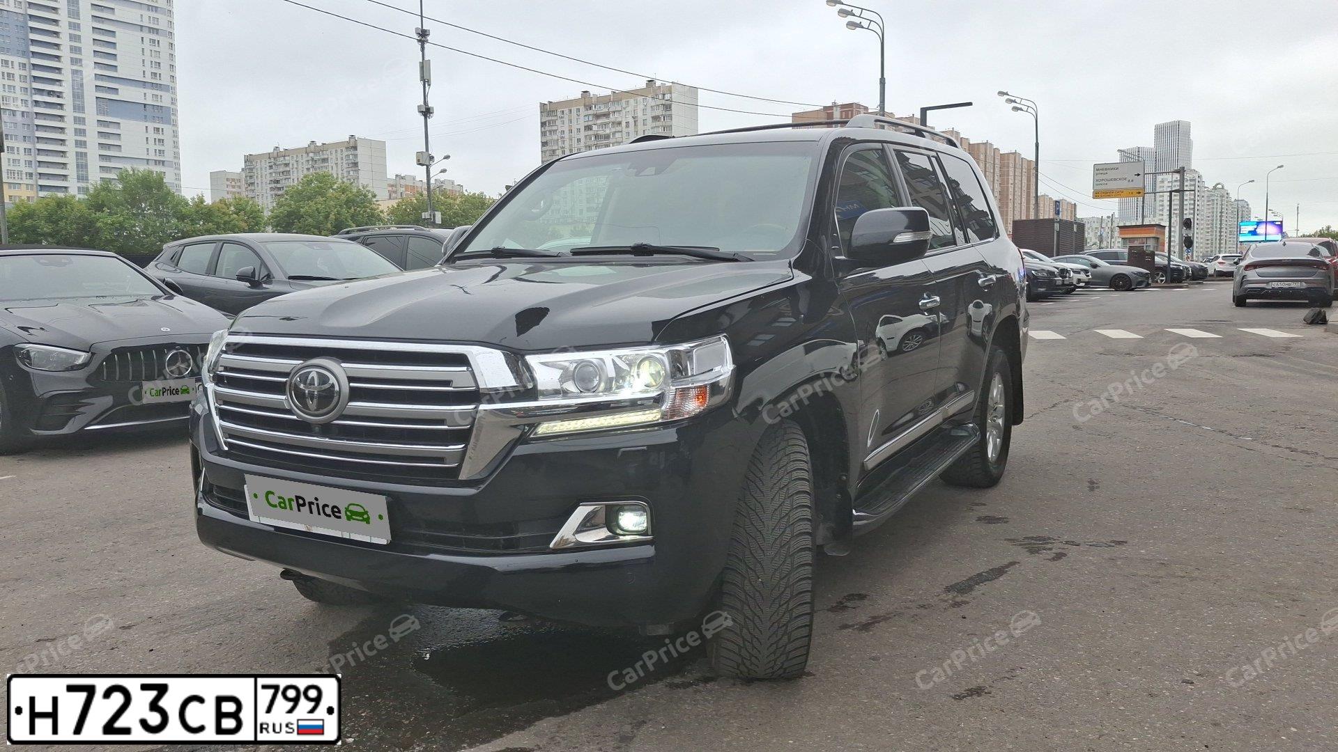 Фото автомобиля TOYOTA LANDCRUISER 200, 2019 — госномер Н723СВ799. Цвет: ЧЕРНЫЙ