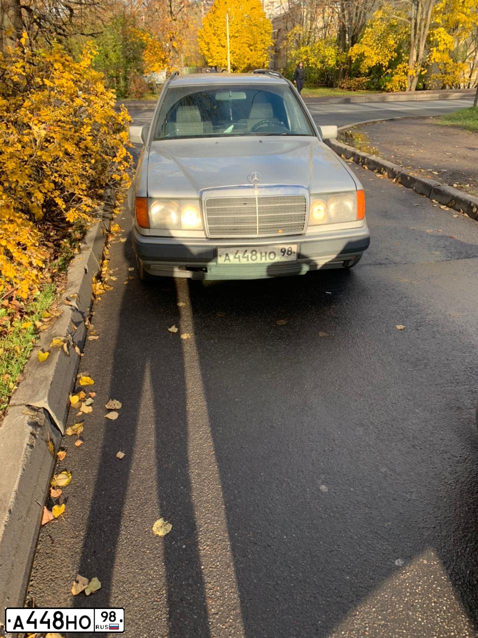 Фото автомобиля MERCEDES E-KLASSE, 1985 — госномер А448НО98