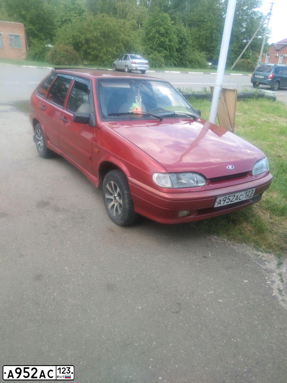 Фото автомобиля LADA 2109 SAMARA, 1990 — госномер А952АС123. Цвет: Красный
