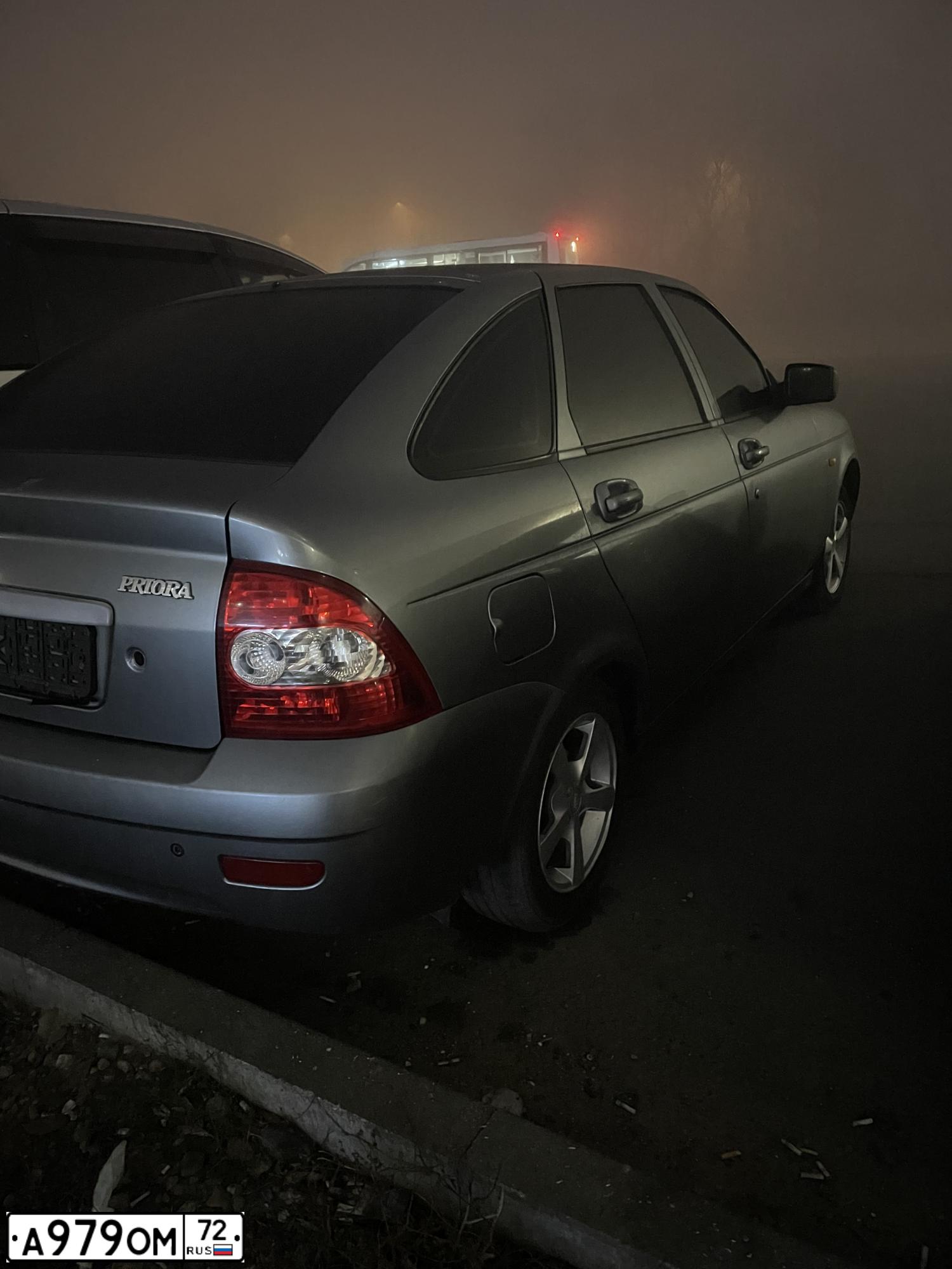 Фото автомобиля LADA 2172 PRIORA, 2010 — госномер В326ОВ09. Цвет: СРЕДНИЙ СЕРО-ЗЕЛЕНЫЙ МЕТ.
