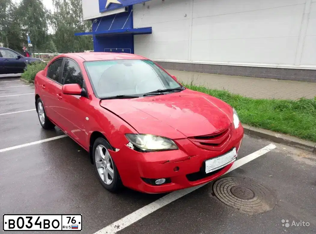 Фото автомобиля MAZDA 3, 2005 — госномер В038СМ37. Цвет: Красный