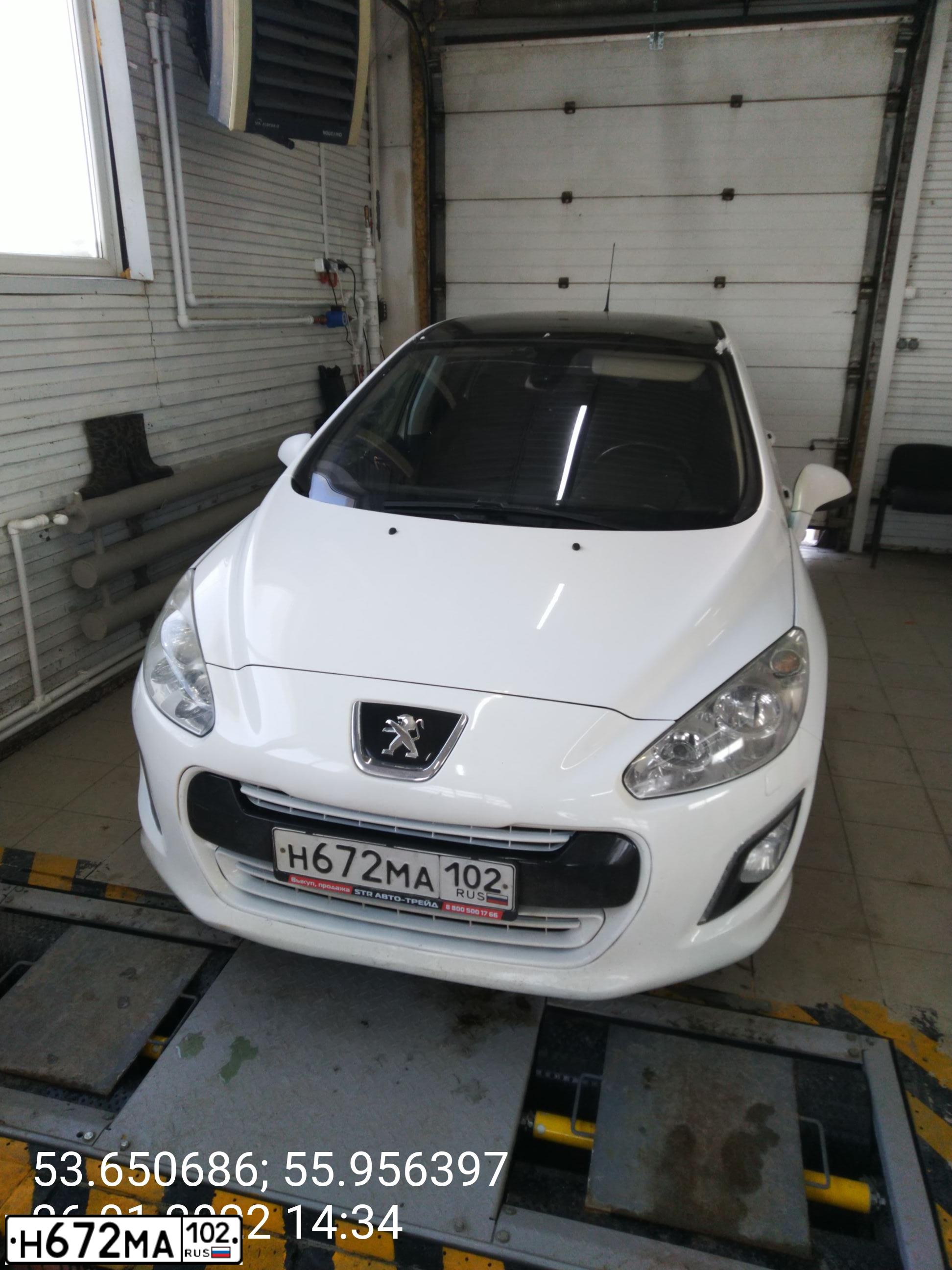 Фото автомобиля LADA 2114 SAMARA, 2007 — госномер А162ХН702. Цвет: ГРАФИТОВЫЙ МЕТАЛЛИК