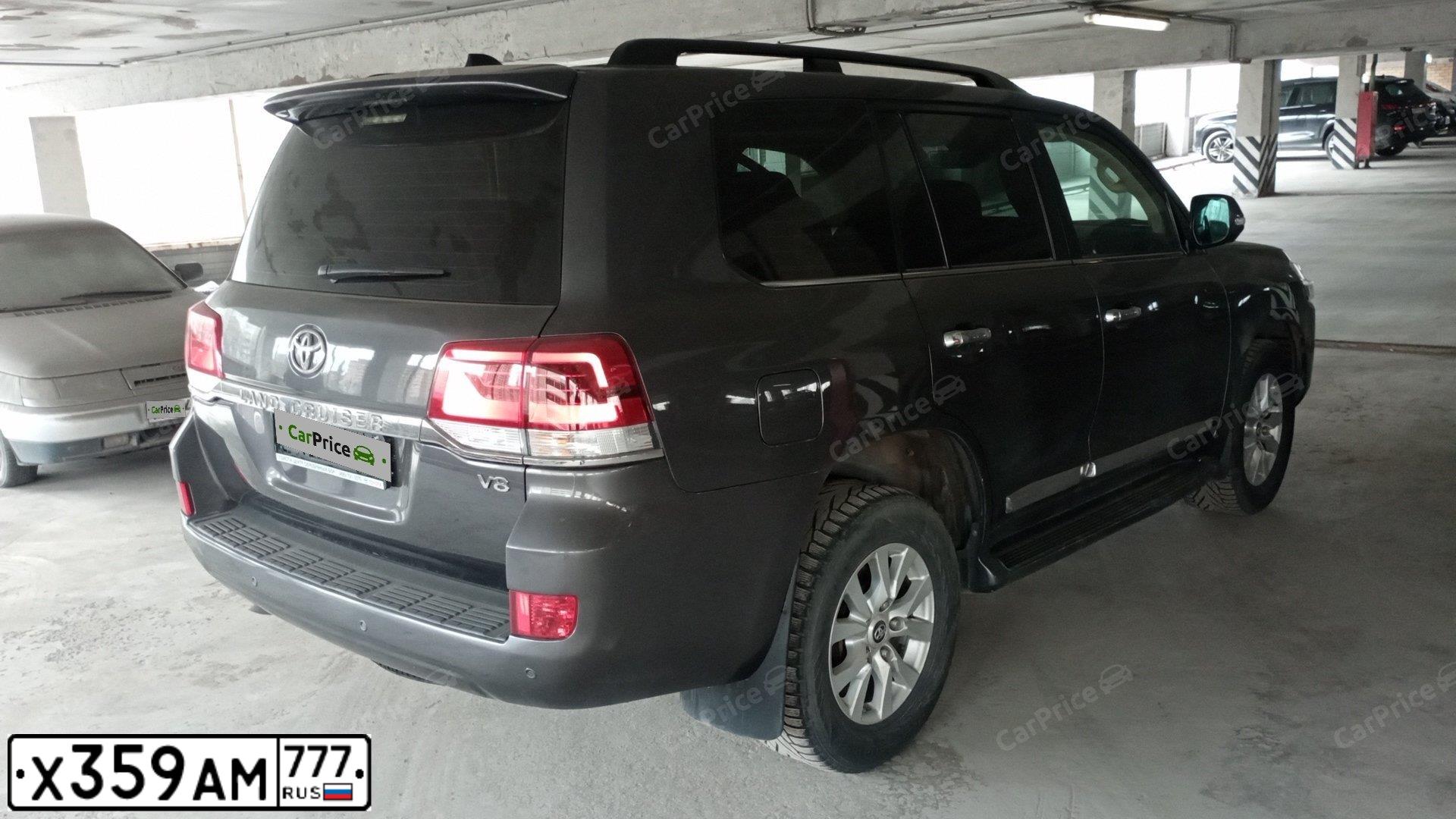 Фото автомобиля CADILLAC ESCALADE, 2011 — госномер У028ВА550