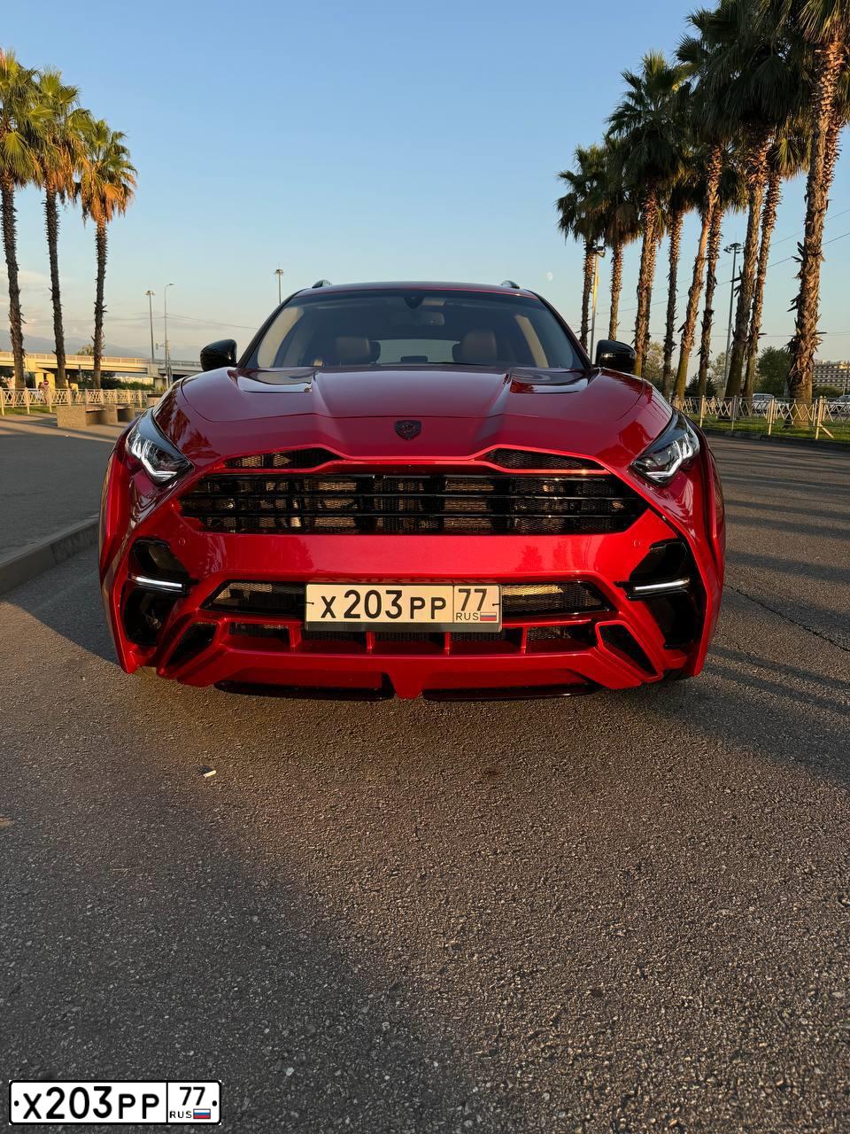 Фото автомобиля INFINITI QX70 /FX/, 2013 — госномер Х203РР77. Цвет: ЧЕРНЫЙ