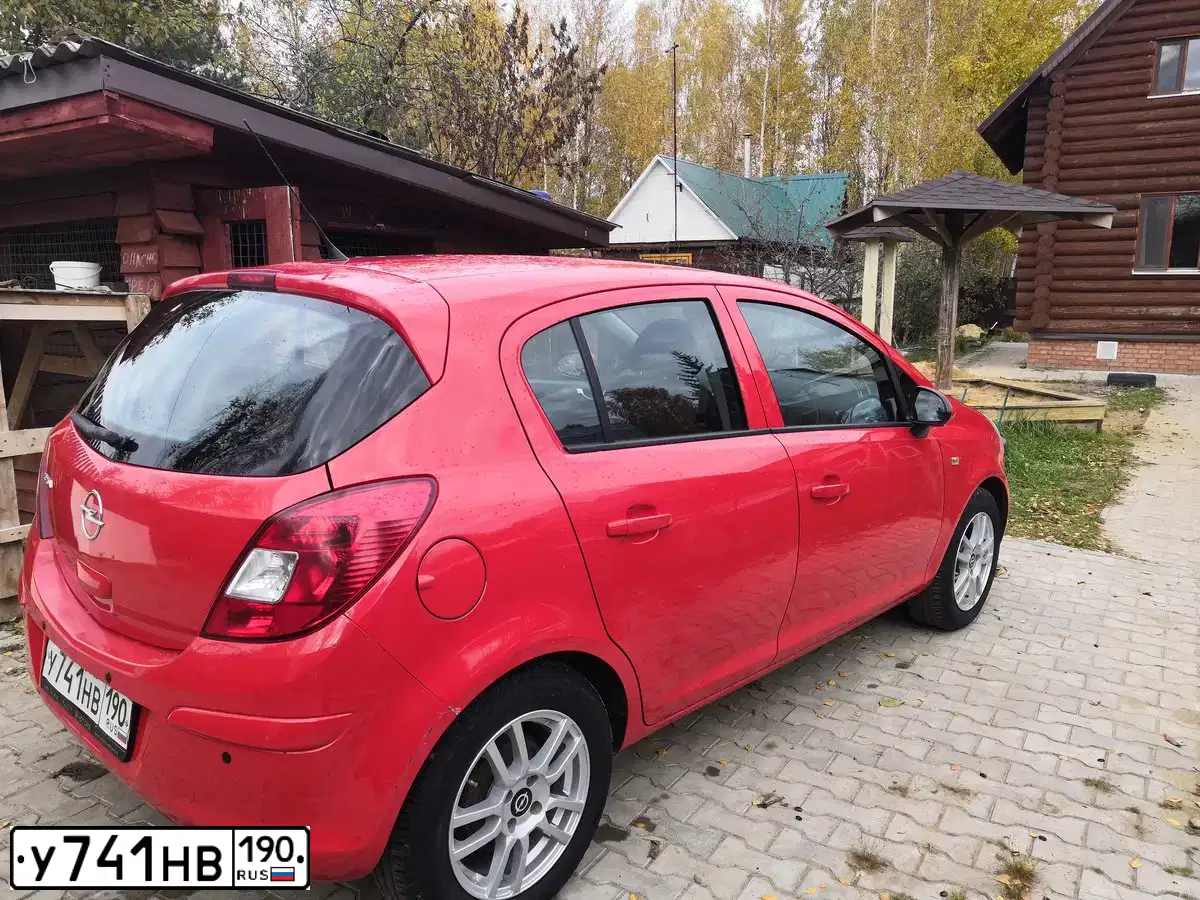 Фото автомобиля OPEL CORSA, 2010 — госномер В618ВР156