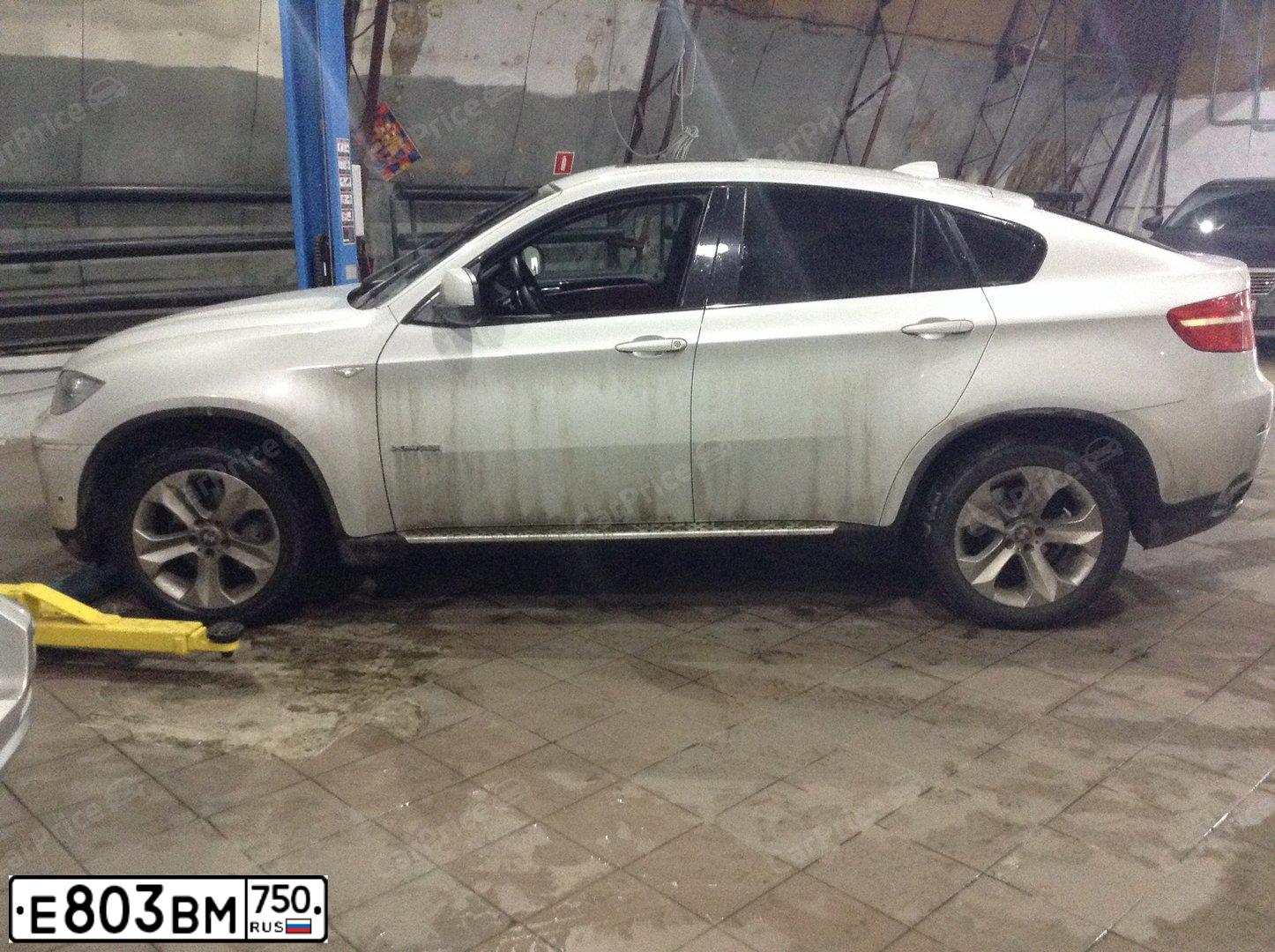 Фото автомобиля BMW X6, 2012 — госномер Р313НН46. Цвет: СЕРЫЙ