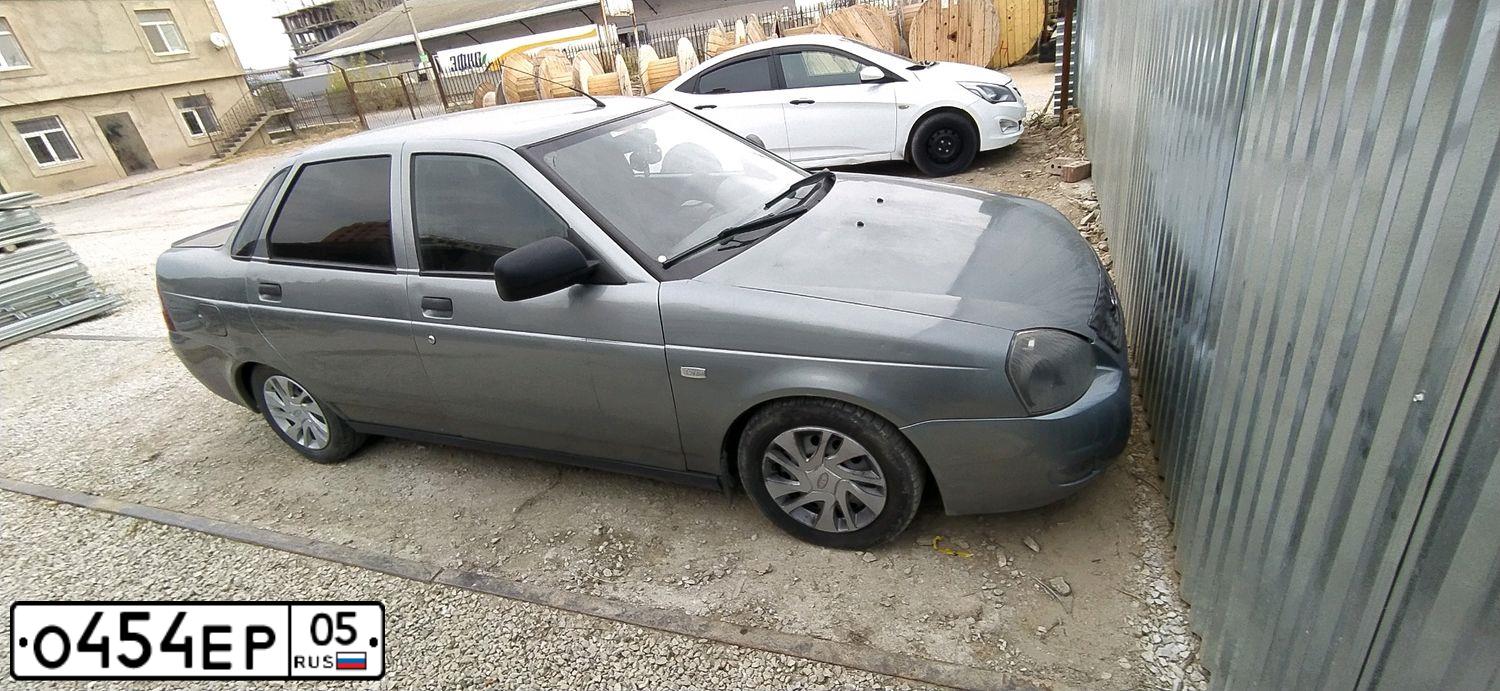 Фото автомобиля LADA 2170 PRIORA, 2008 — госномер О454ЕР05. Цвет: СРЕДНИЙ СЕРО-ЗЕЛЕНЫЙ МЕТ