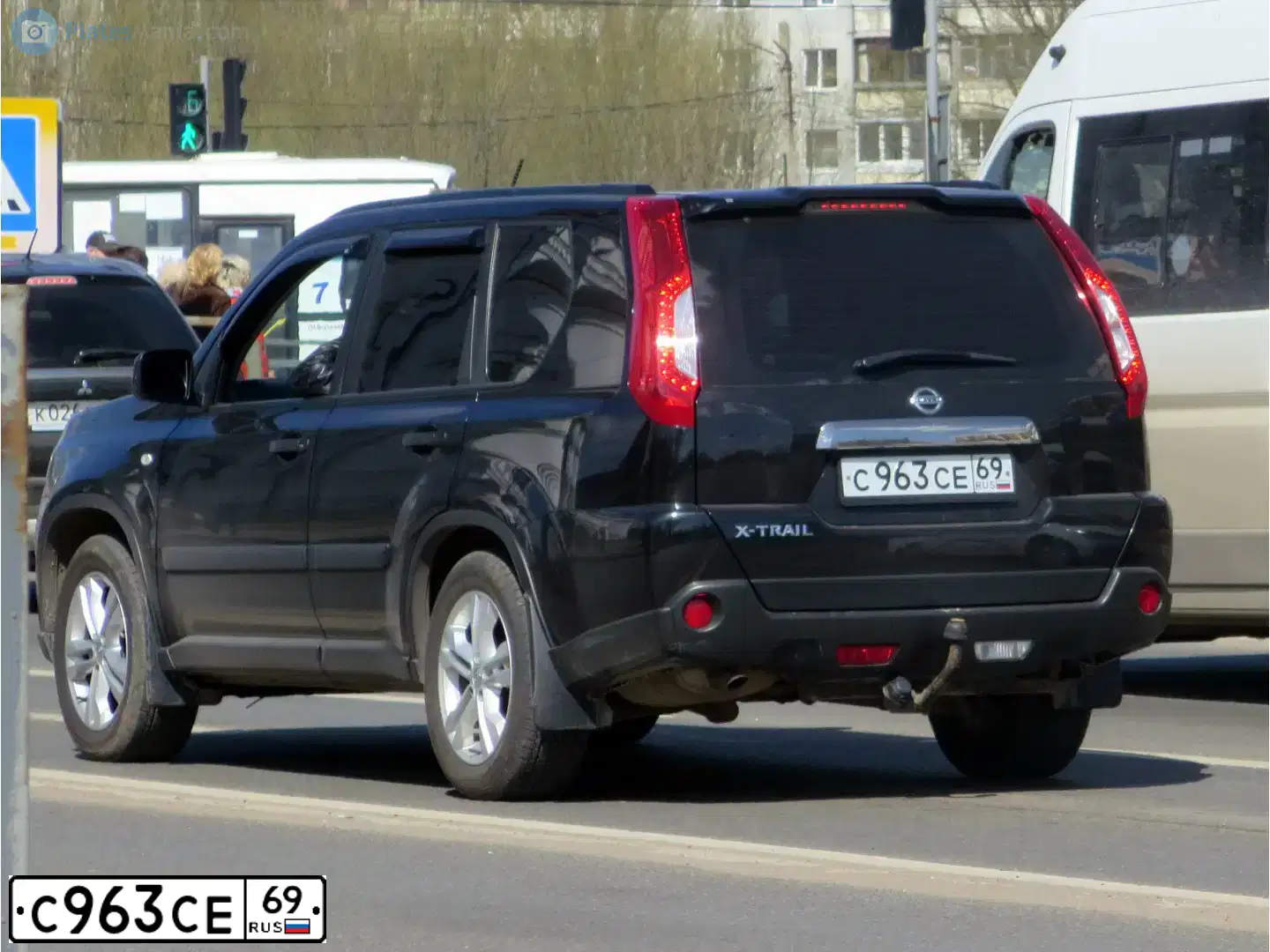 Фото автомобиля NISSAN X-TRAIL, 2013 — госномер С963СЕ69