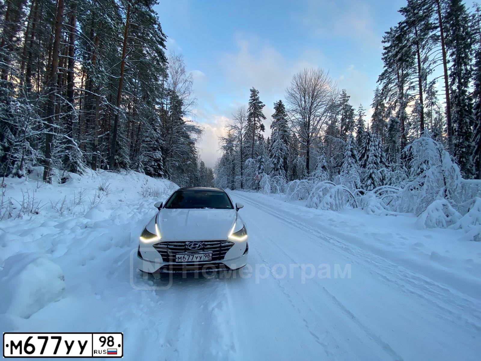 Фото автомобиля LADA 2110 LADA, 2000 — госномер М677УУ98. Цвет: СЕРЕБРИСТО-ЗЕЛЕНЫЙ
