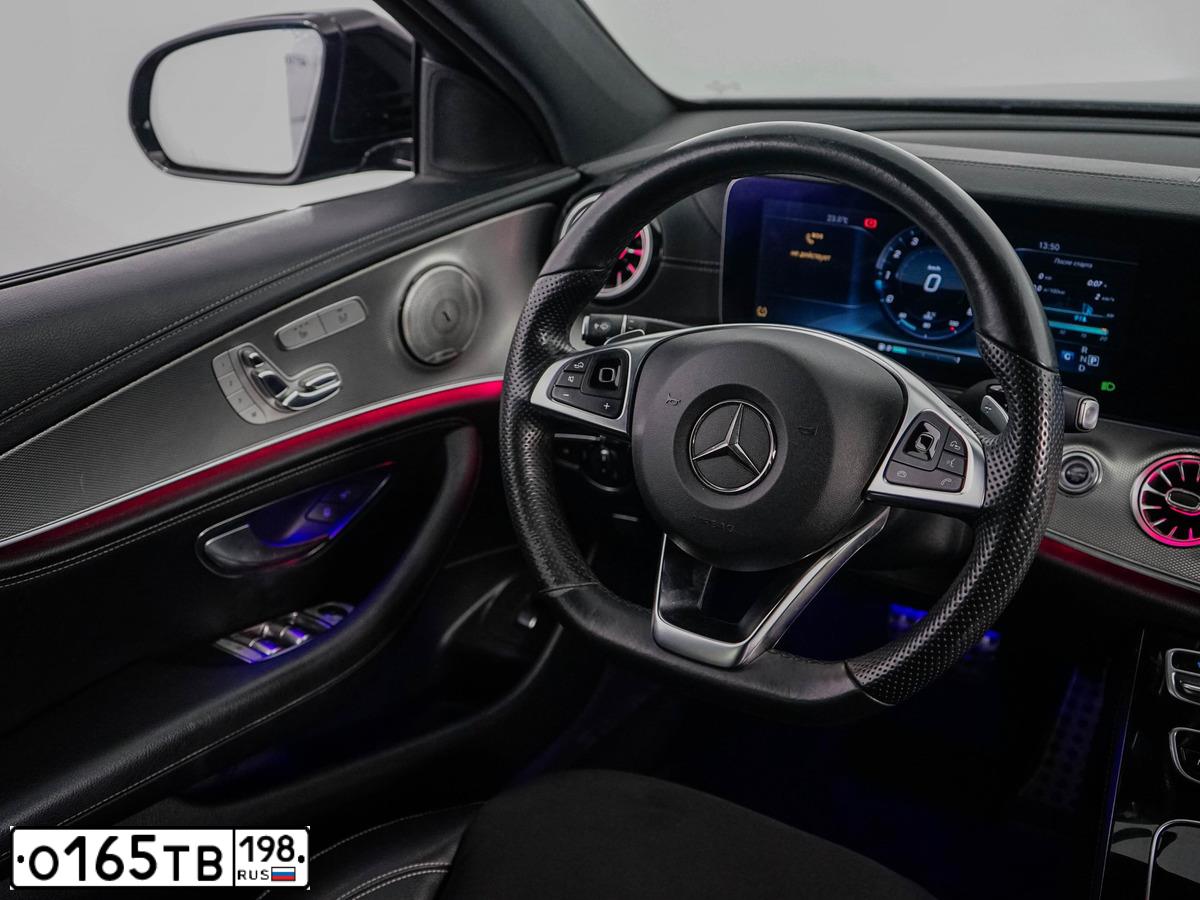 Фото автомобиля MERCEDES-BENZ E200, 2016 — госномер А214ТС193. Цвет: ЧЕРНЫЙ