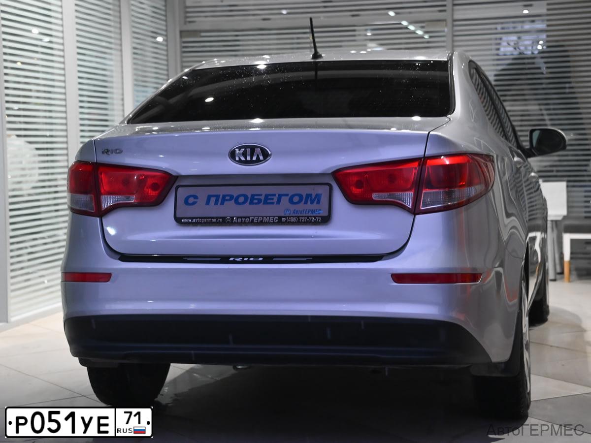 Фото автомобиля KIA RIO, 2015 — госномер Р051УЕ71. Цвет: Серебристый