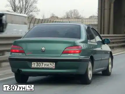 Фото автомобиля PEUGEOT 406, 1999 — госномер В769РВ155. Цвет: ЗЕЛЕНЫЙ