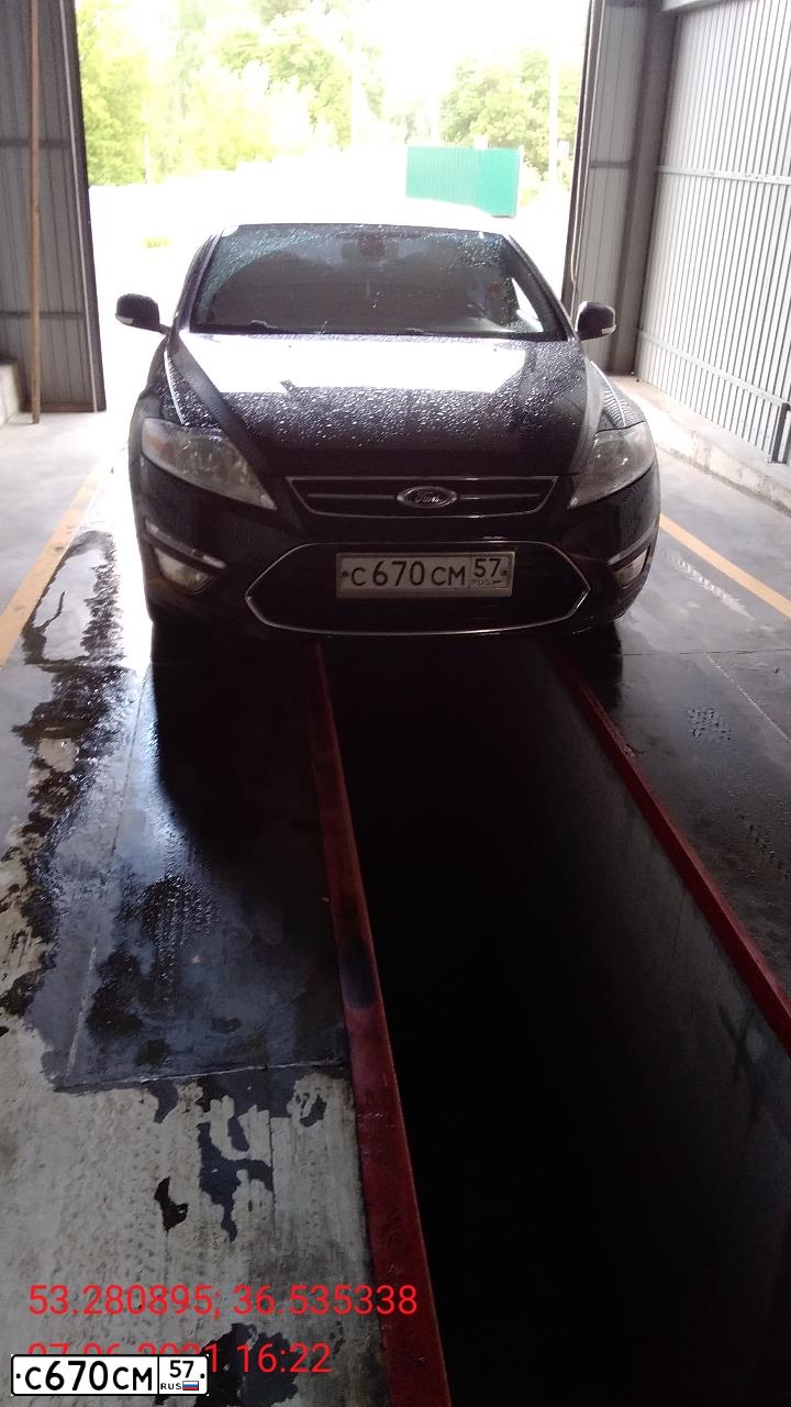 Фото автомобиля FORD MONDEO, 2011 — госномер С126АТ57. Цвет: ЧЕРНЫЙ