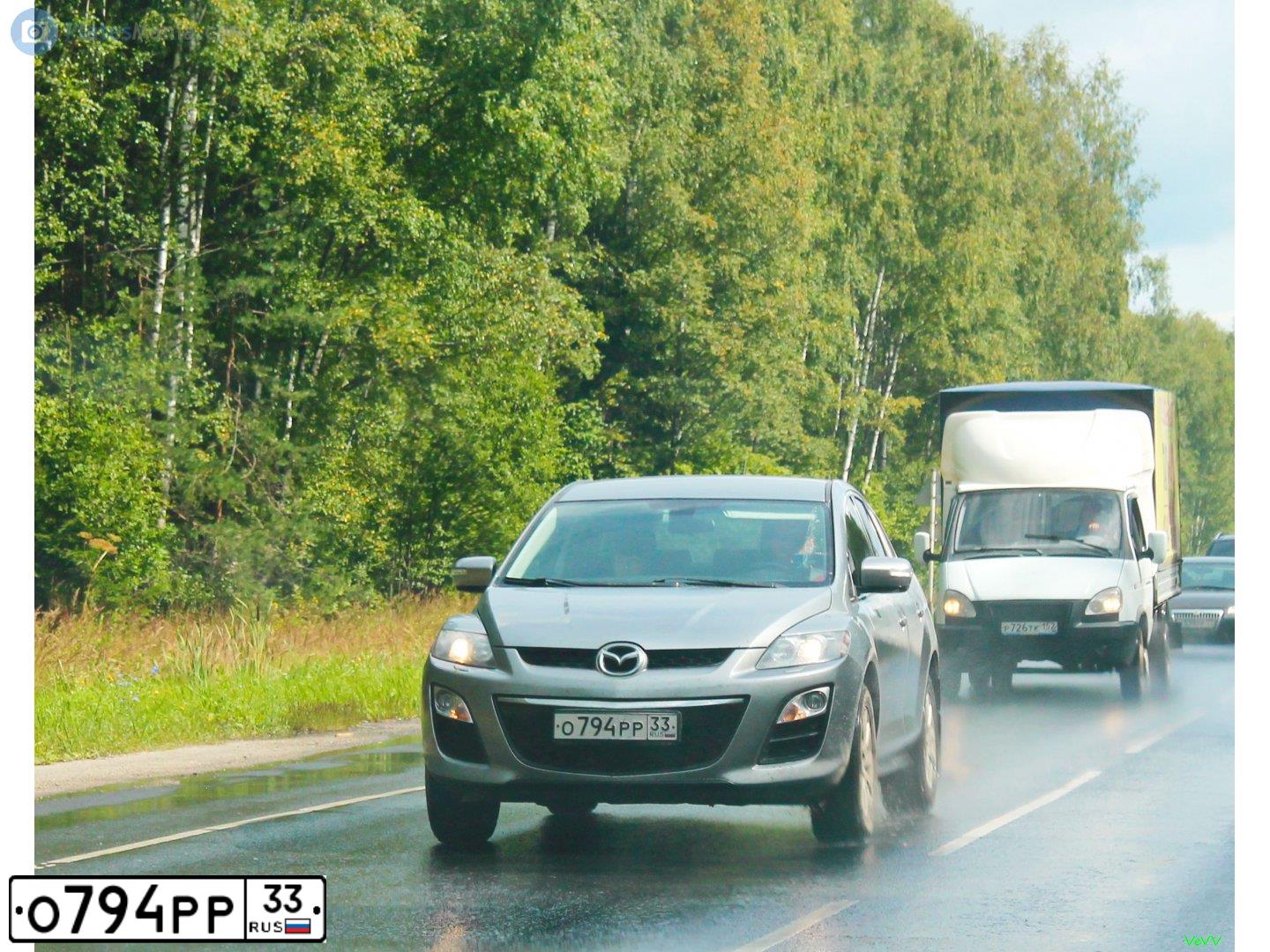 Фото автомобиля MAZDA CX-7, 2011 — госномер О794РР33. Цвет: СЕРЕБРИСТЫЙ