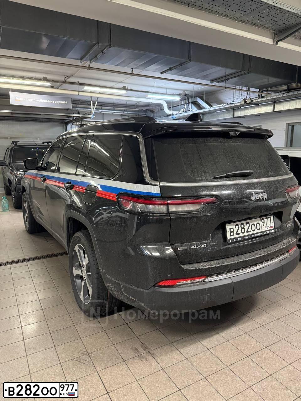 Фото автомобиля JEEP GRAND CHEROKEE, 2022 — госномер В282ОО977