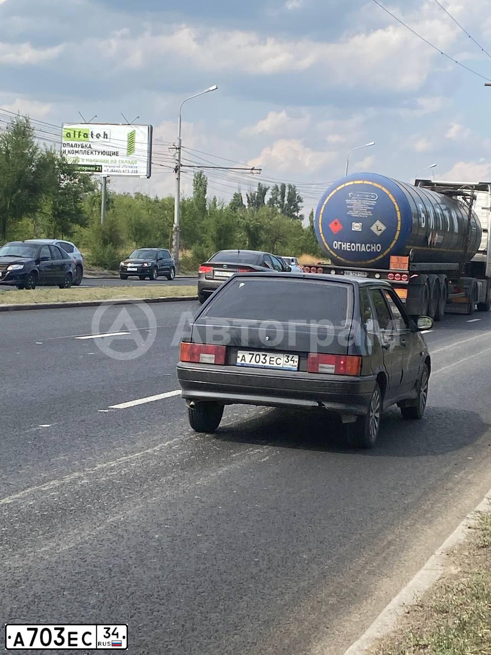 Фото автомобиля LADA 2114 SAMARA, 2007 — госномер А758МР34. Цвет: ГРАФИТОВЫЙ МЕТАЛЛИК