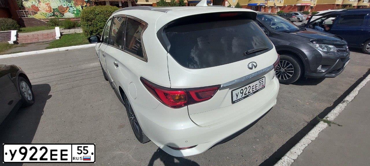 Фото автомобиля INFINITI QX60 /JX/, 2018 — госномер О792ХМ72. Цвет: Белый