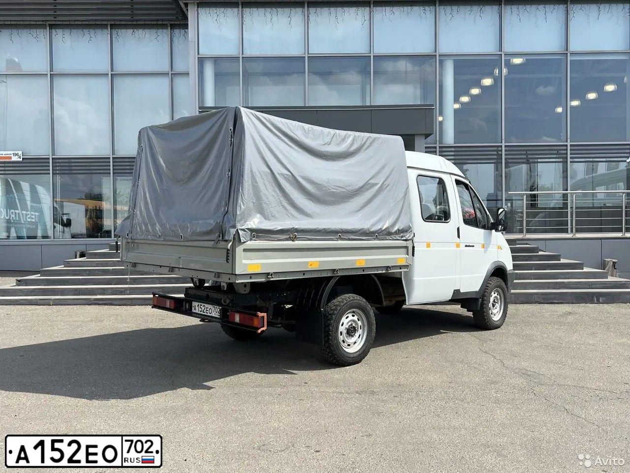 Фото автомобиля GAZ 2310 SOBOL, 2019 — госномер У625НТ18. Цвет: Белый
