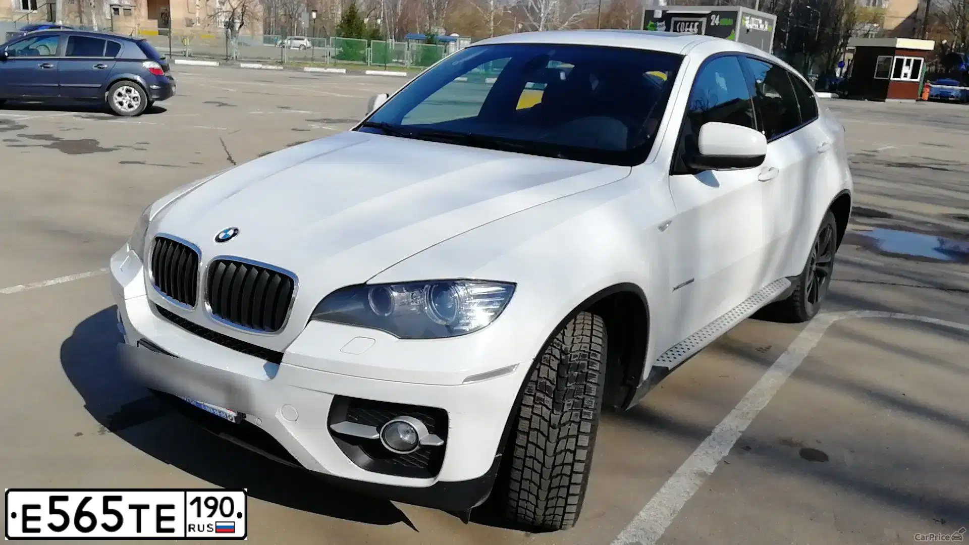 Фото автомобиля BMW X6, 2012 — госномер М669УТ193