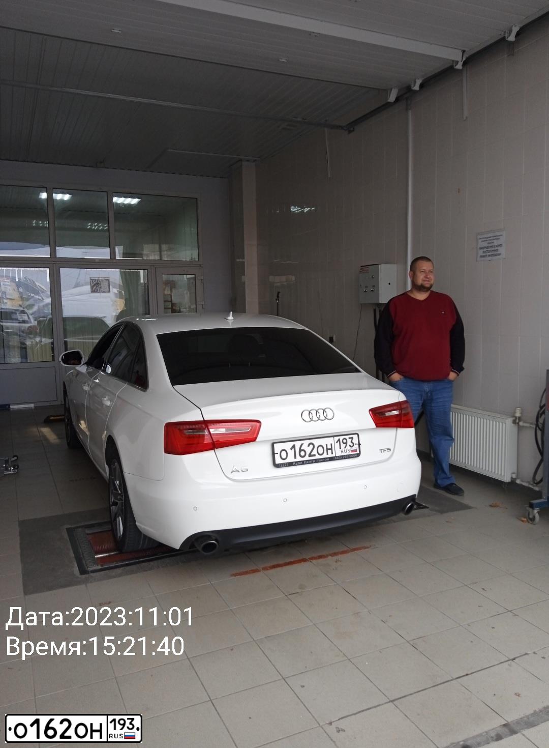 Фото автомобиля AUDI A6, 2011 — госномер Н774МК82