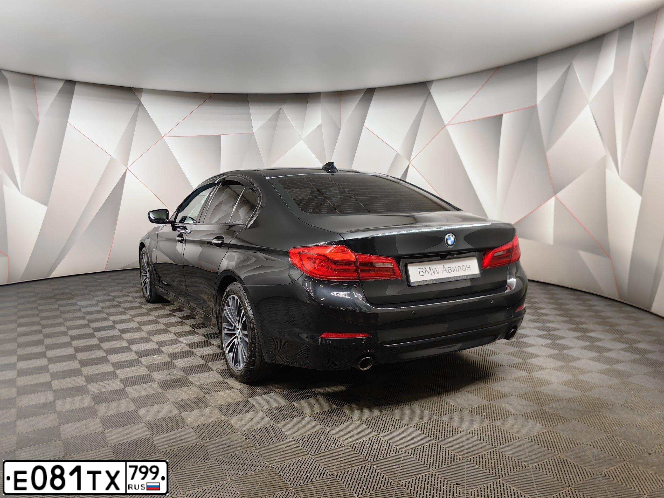 Фото автомобиля BMW SERIE 5, 2017 — госномер Е081ТХ799. Цвет: ЧЕРНЫЙ