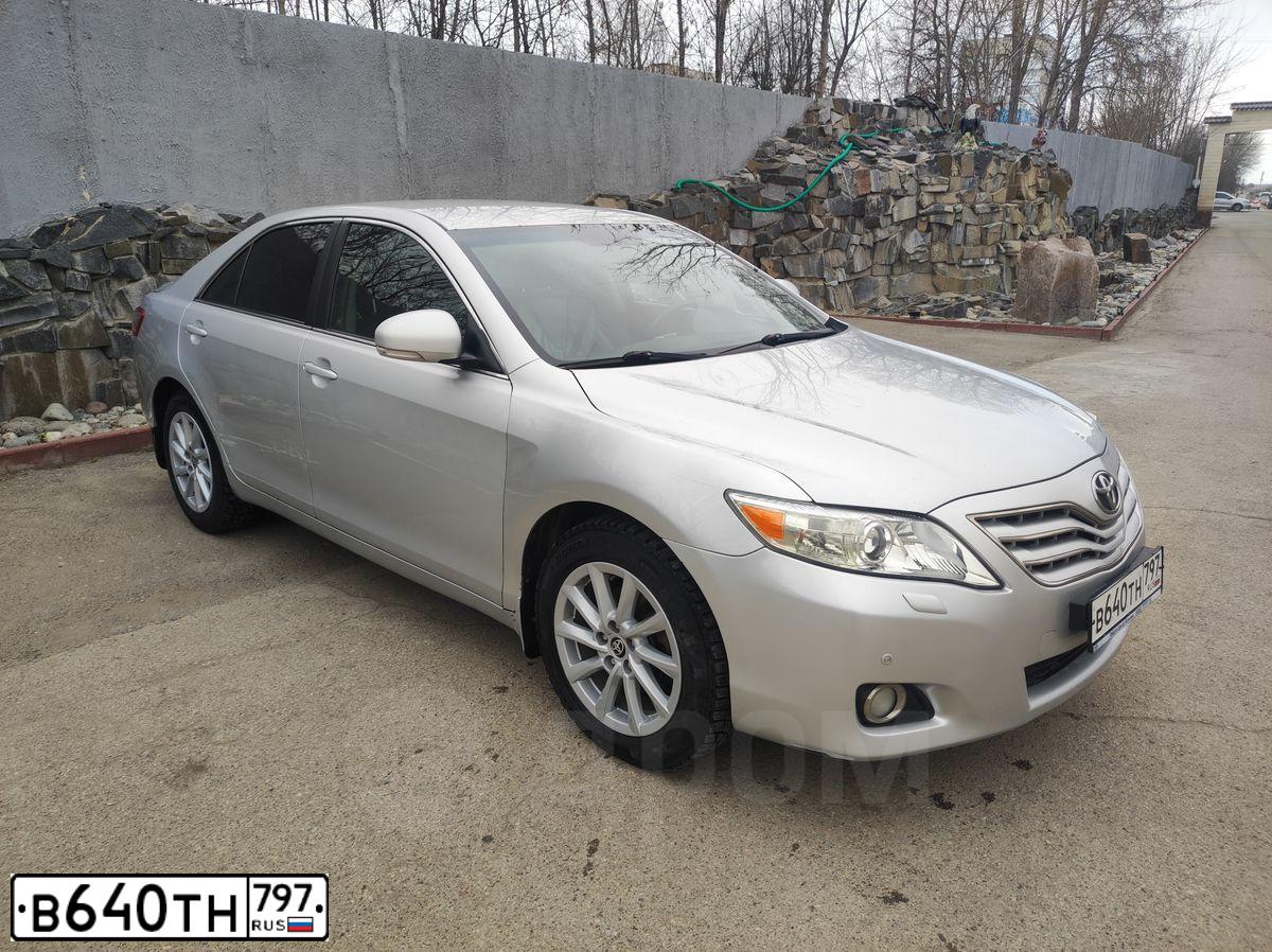 Фото автомобиля TOYOTA CAMRY, 2010 — госномер В640ТН797. Цвет: СЕРЕБРИСТЫЙ МЕТАЛЛИК