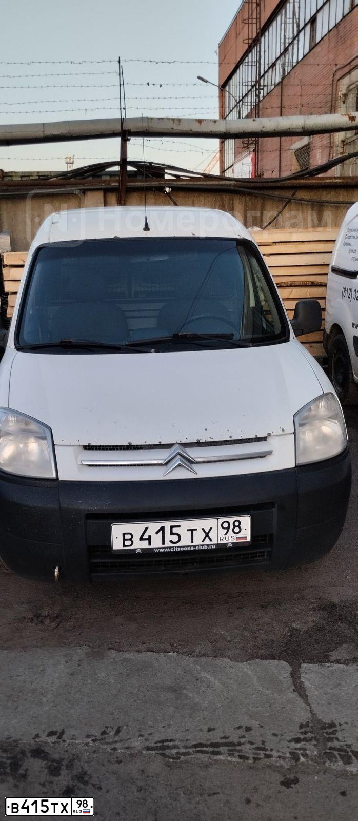 Фото автомобиля CITROEN BERLINGO, 2009 — госномер В415ТХ98. Цвет: БЕЛЫЙ