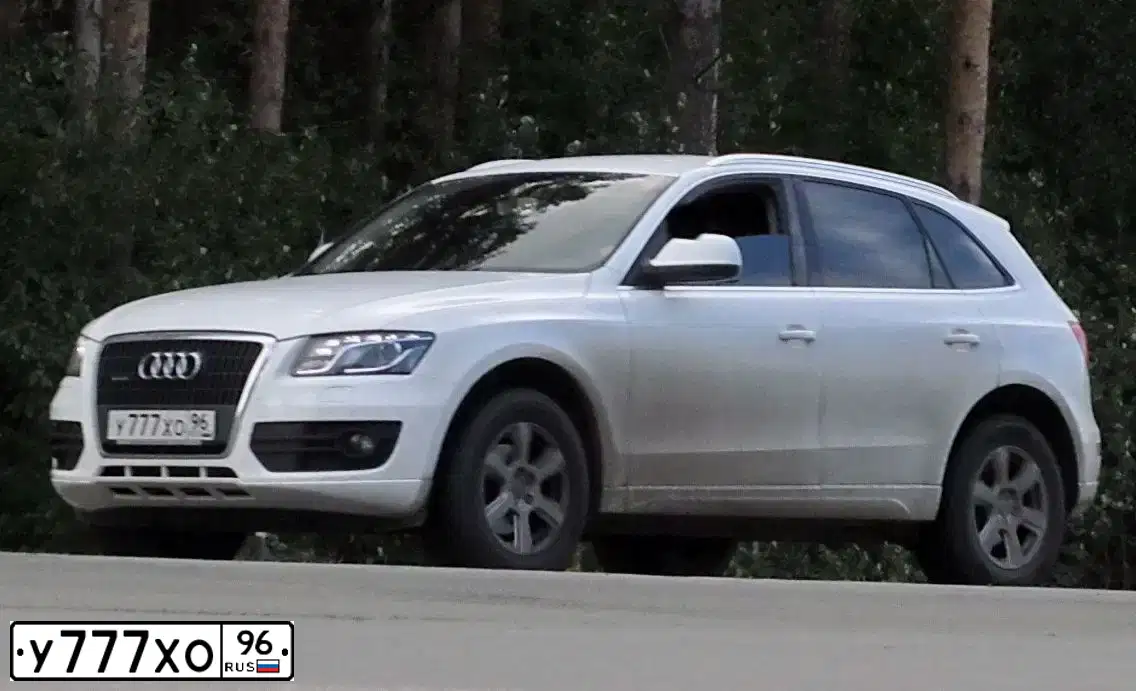 Фото автомобиля FORD FOCUS, 2007 — госномер В947ОВ96. Цвет: ТЕМНО-СЕРЫЙ
