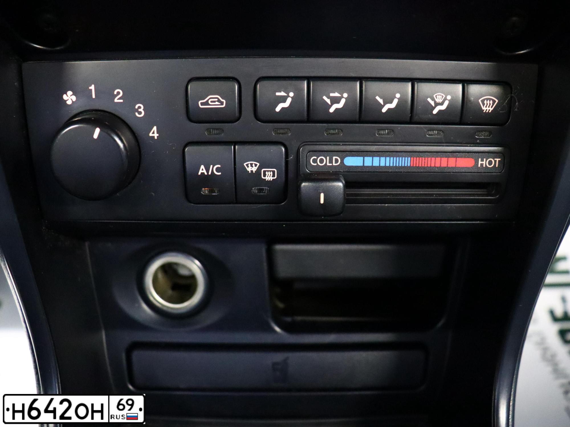 Фото автомобиля NISSAN ALMERA, 2007 — госномер Т599ТЕ69. Цвет: синий