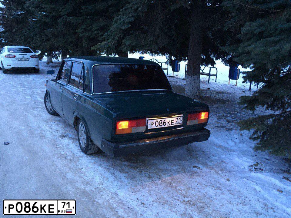 Фото автомобиля LADA 2107 LADA, 2006 — госномер Р086КЕ71. Цвет: Темно-зеленый